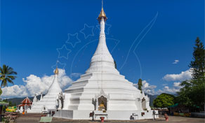 Mae Hong Son Wat Phra That Doi Kong Mu