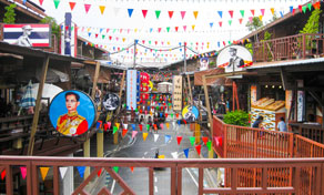 Hua Hin Plearn Wan Shopping Village