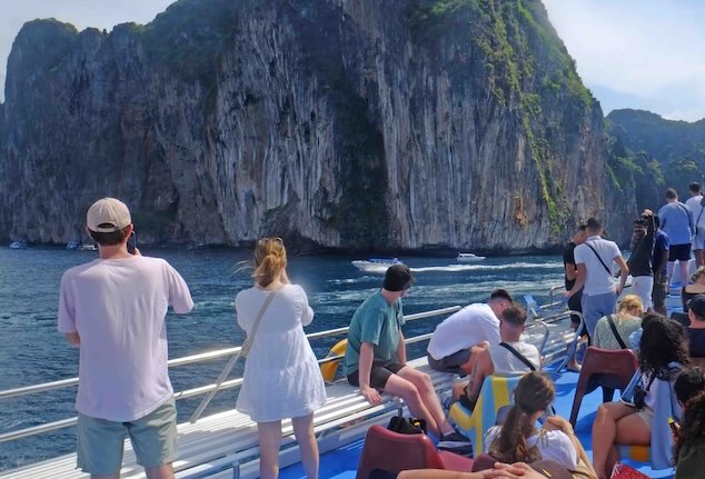 Ferry or Speedboat? Adventure from Phuket to Phi Phi Island
