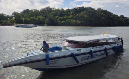 PP Cabana Speed Boat Down Napa